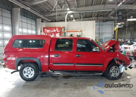 2006 Chevrolet Silverado 1500 Ls z USA, uszkodzony, nr VIN 2GCEK13V261236577